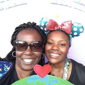 Meet your Posher, Kenyetta